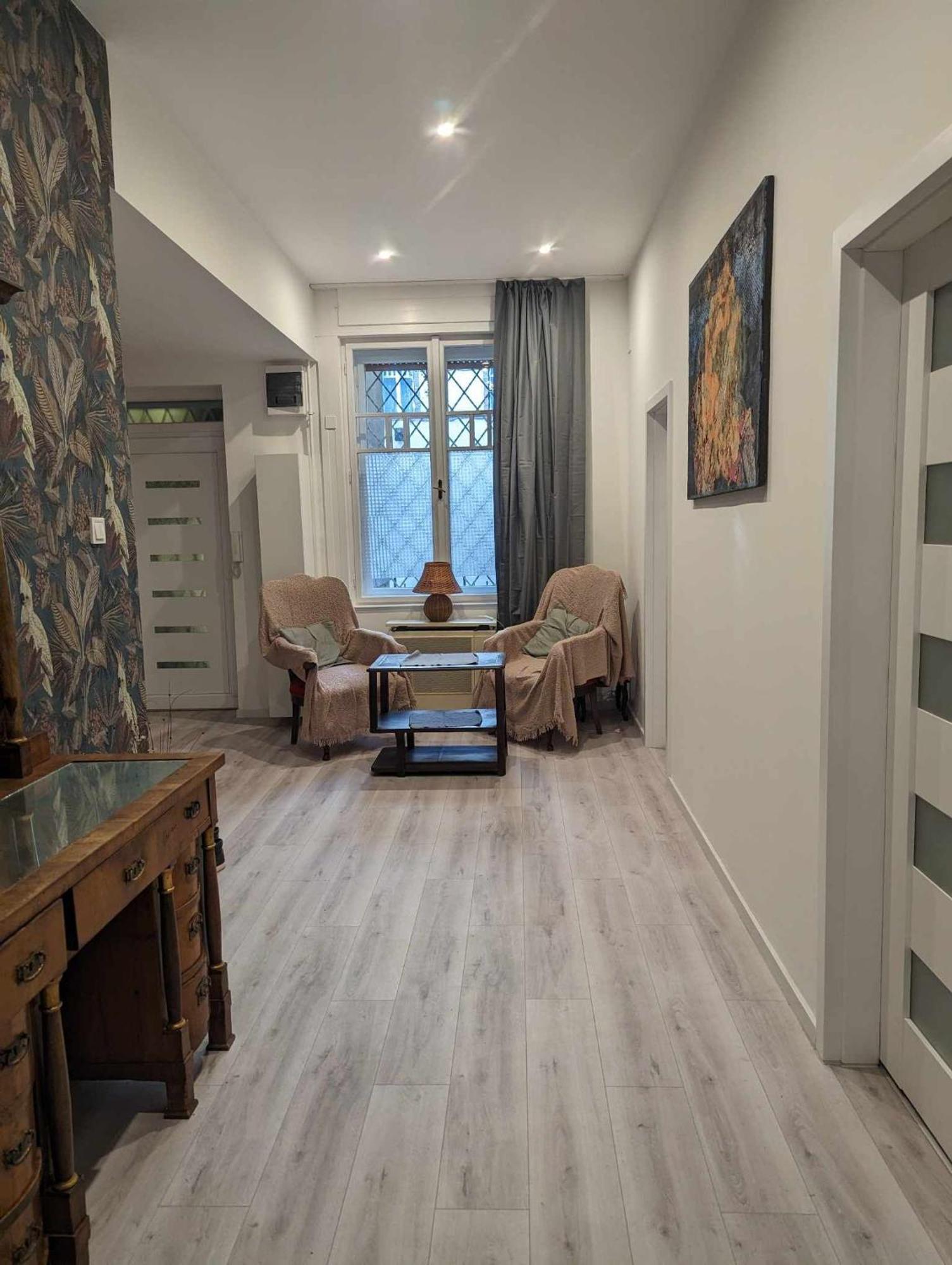 Third Floor Art Idyll Apartment Budapest Bagian luar foto